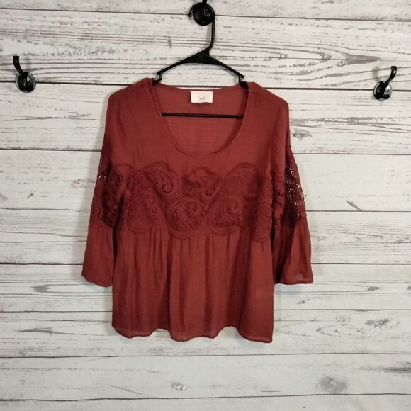 "fyve" woman's shirt  - Picture 2 of 8